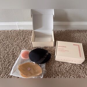 LAVORA Adhesive Bra – Invisible Strapless Push Up Sticky Bra set.